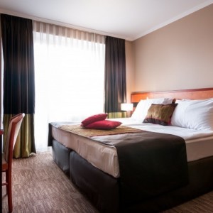 SPECIÁLNÍ AKCE PŘI POBYTU NA 4 DNY - Lázně Moravske Toplice - Hotel Vivat 5* - AUTOBUS ZDARMA SPECIÁLNÍ AKCE PŘI POBYTU NA 4 DNY - Lázně Moravske Toplice - Hotel Vivat 5* - AUTOBUS ZDARMA