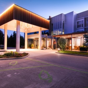 SPECIÁLNÍ AKCE PŘI POBYTU NA 4 DNY - Lázně Moravske Toplice - Hotel Vivat 5* - AUTOBUS ZDARMA SPECIÁLNÍ AKCE PŘI POBYTU NA 4 DNY - Lázně Moravske Toplice - Hotel Vivat 5* - AUTOBUS ZDARMA