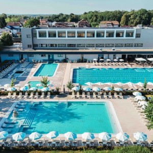 SPECIÁLNÍ AKCE PŘI POBYTU NA 4 DNY - Lázně Moravske Toplice - Hotel Vivat 5* - AUTOBUS ZDARMA SPECIÁLNÍ AKCE PŘI POBYTU NA 4 DNY - Lázně Moravske Toplice - Hotel Vivat 5* - AUTOBUS ZDARMA