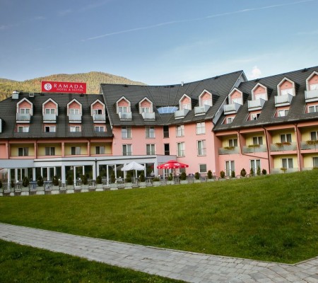 Lyžování - Kranjska Gora - Ramada Hotel & Suites 4* 