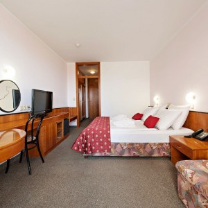 Prodloužený víkend v termálních lázních Radenci - hotel Radin 4* - AUTEM Prodloužený víkend v termálních lázních Radenci - hotel Radin 4* - AUTEM