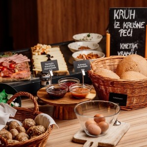 Prodloužený víkend v termálních lázních Hotel Zeleni Gaj 3*, Banovci Prodloužený víkend v termálních lázních Hotel Zeleni Gaj 3*, Banovci